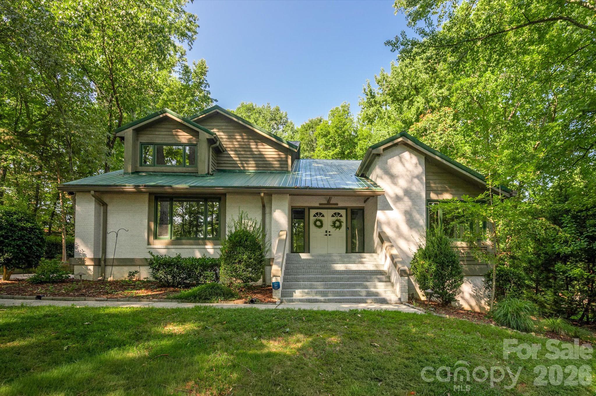 4418 Horseshoe Bend