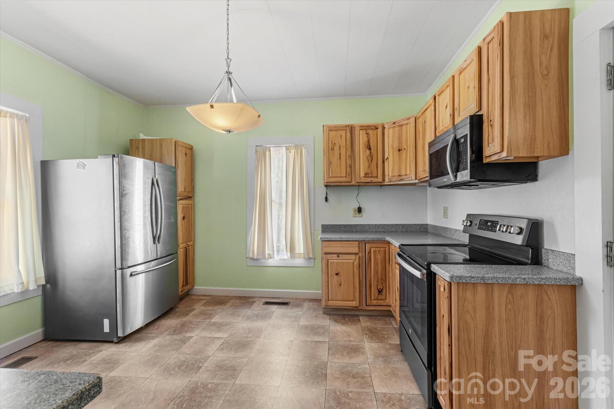 Single Family Residence at 466 Miller Avenue, Marion, photo 19 of 47