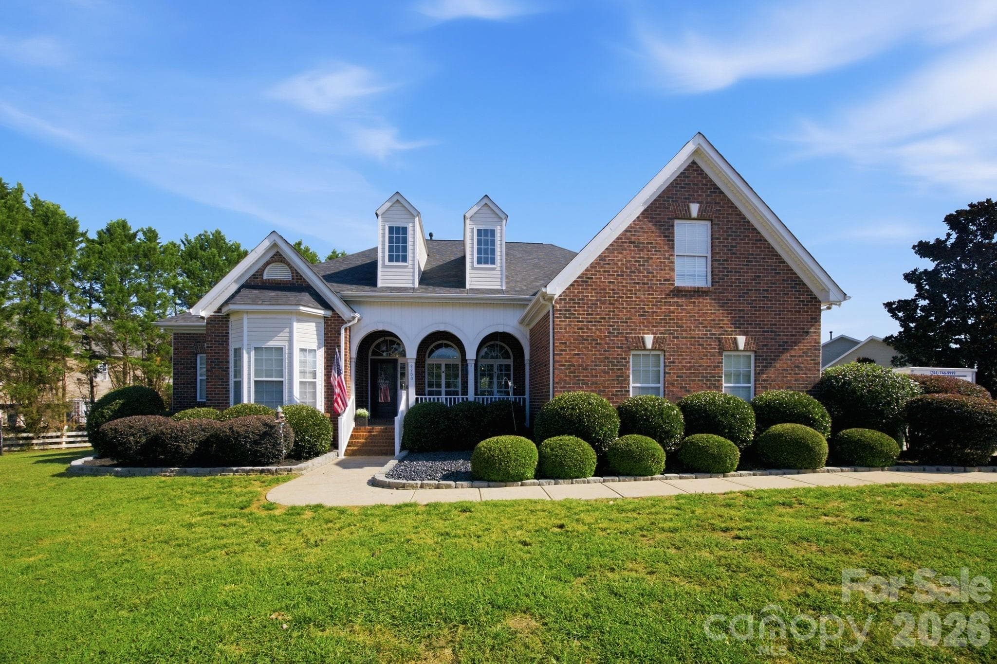 Single Family Residence at 9900 Tufts Drive, Mint Hill, photo 4 of 29