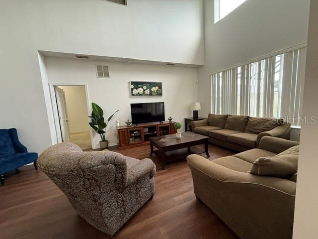 Single Family Residence at 1050 TOURMALINE DR, KISSIMMEE, photo 6 of 40
