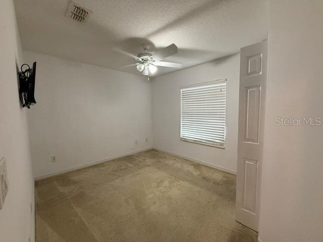 Single Family Residence at 1050 TOURMALINE DR, KISSIMMEE, photo 33 of 40