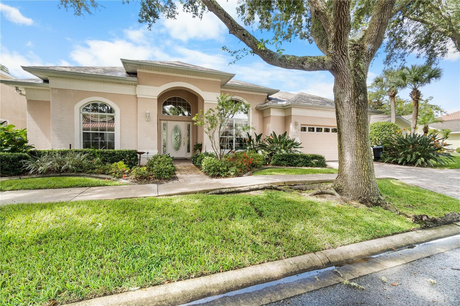 Sidewalks and lots of shade in Grand Haven - 82 LAGARE ST, PALM COAST