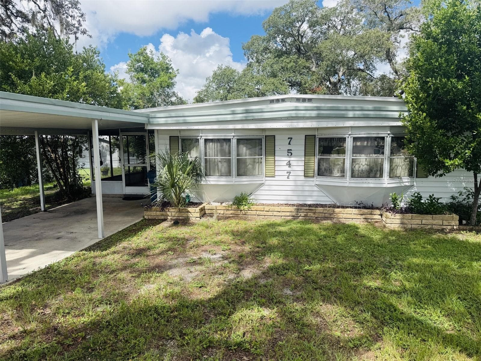 7547 HIGHPOINT BLVD