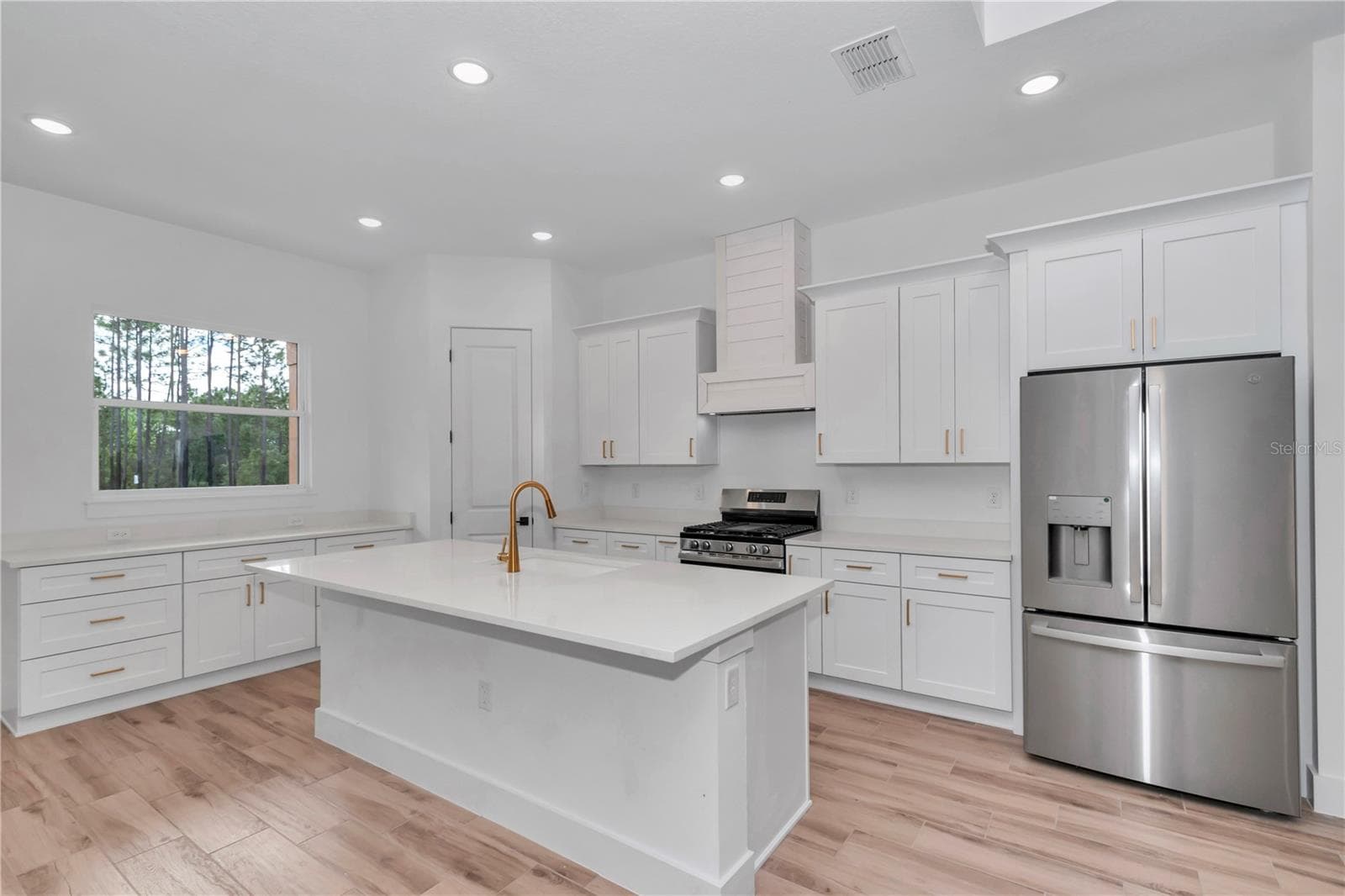 Single Family Residence at 3890 SE 139 TER, MORRISTON, photo 16 of 52