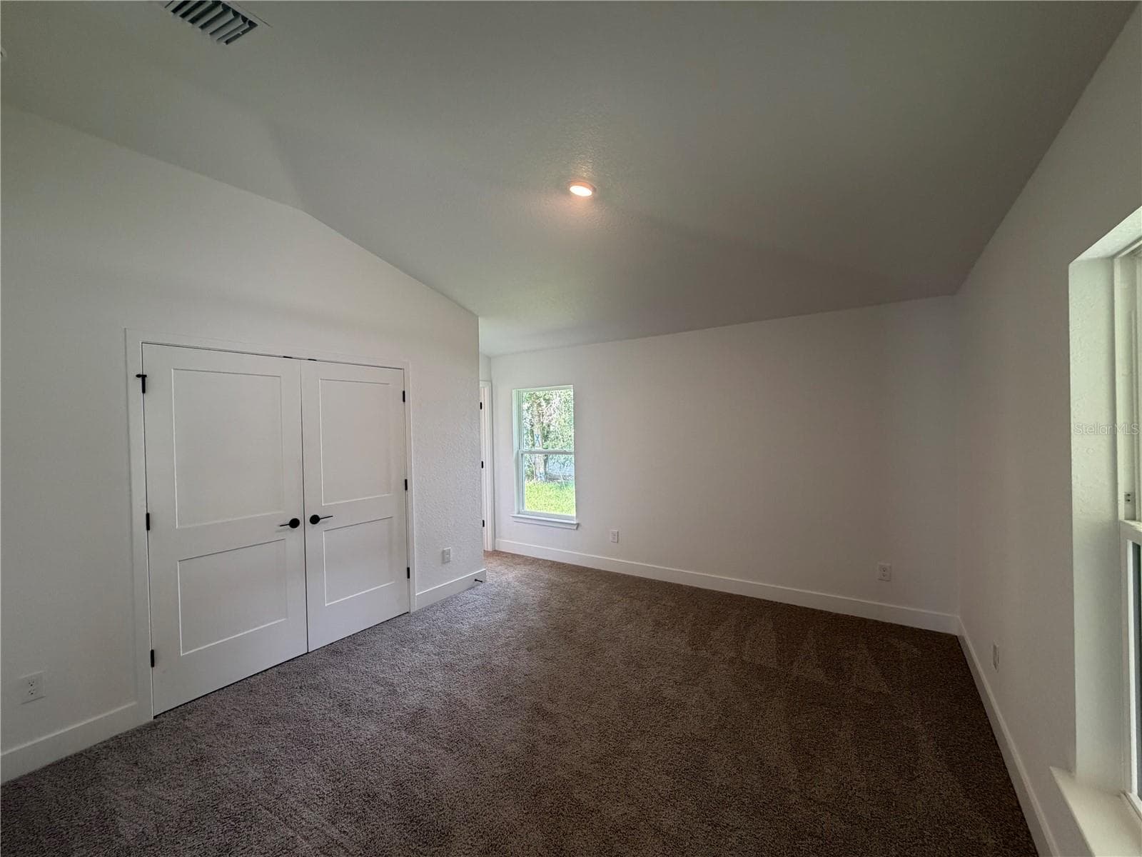 Master bedroom. - 16253 SE 83RD CT, SUMMERFIELD