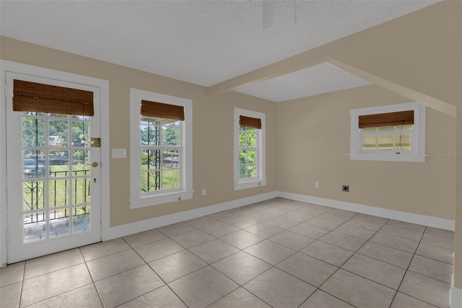 Duplex at 1232 E LIVINGSTON ST, ORLANDO, photo 11 of 43