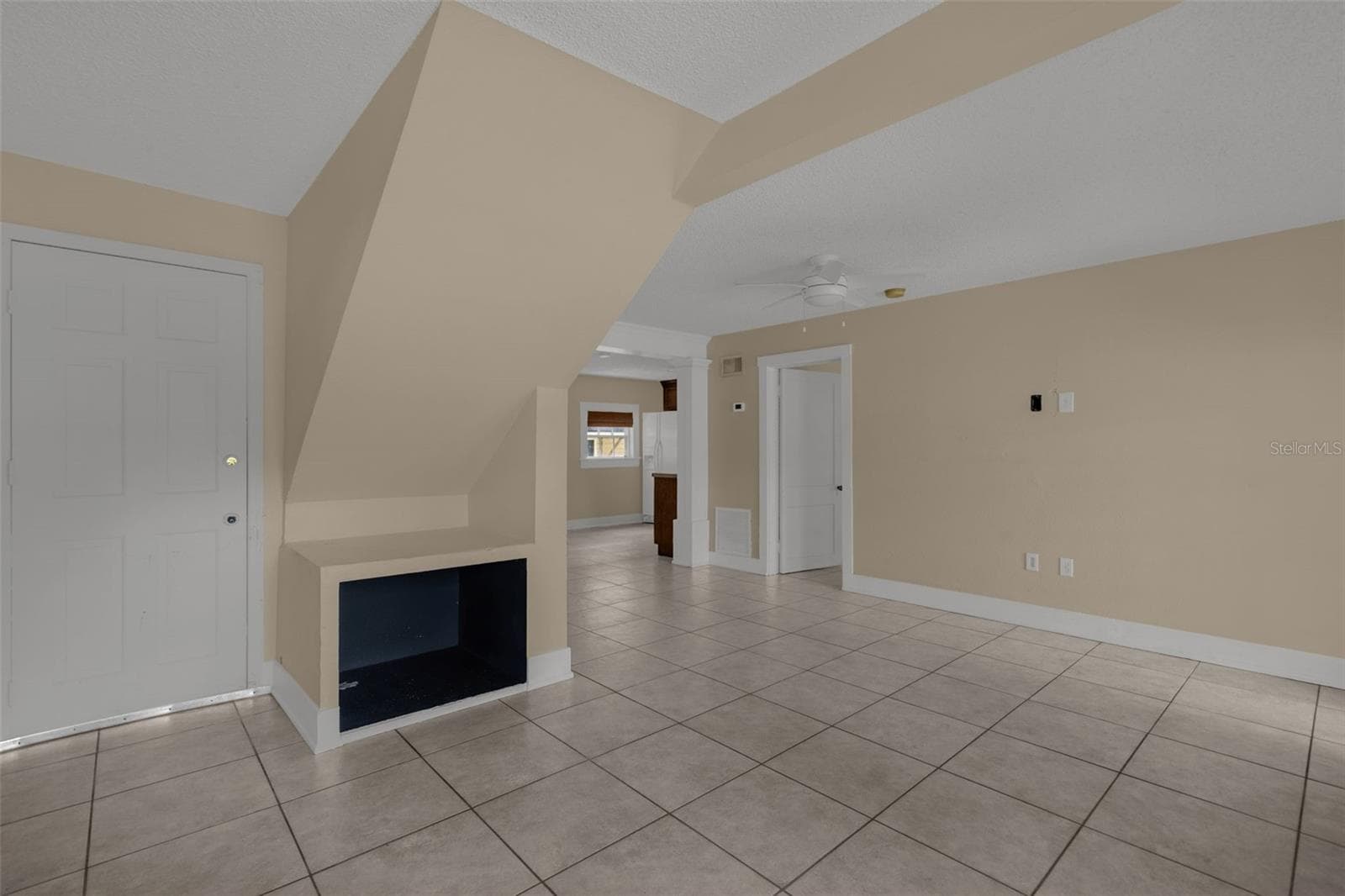Duplex at 1232 E LIVINGSTON ST, ORLANDO, photo 19 of 43