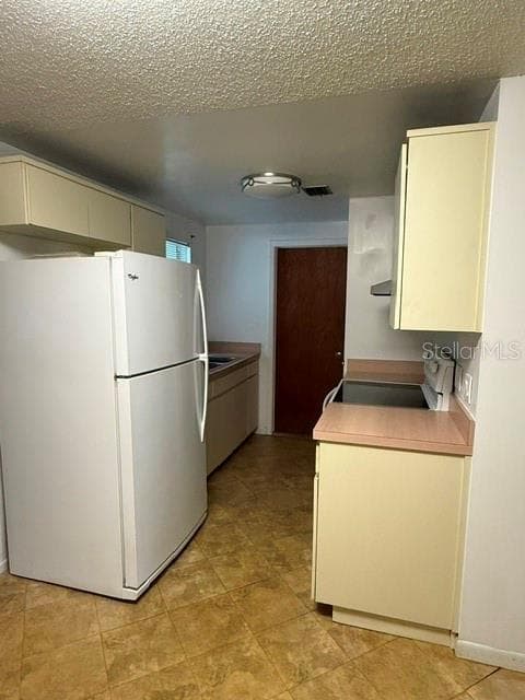 Single Family Residence at 2905 LEMONWOOD ST, CLEARWATER, photo 8 of 14