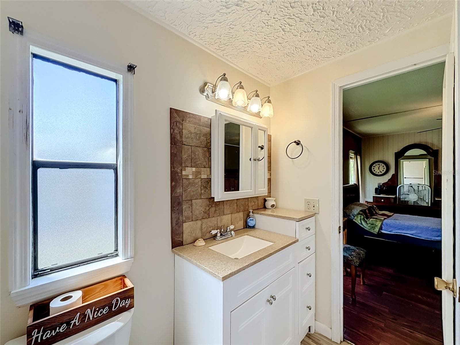 Primary Bath - 1157 CAPELLA DR, TAVARES