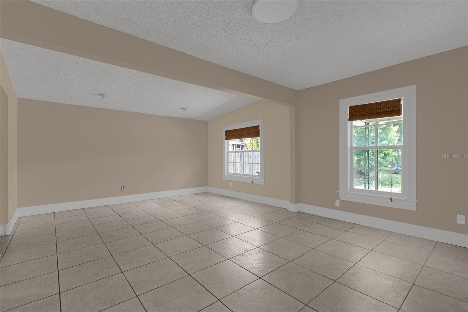 Single Family Residence at 1232 E LIVINGSTON ST, ORLANDO, photo 6 of 43