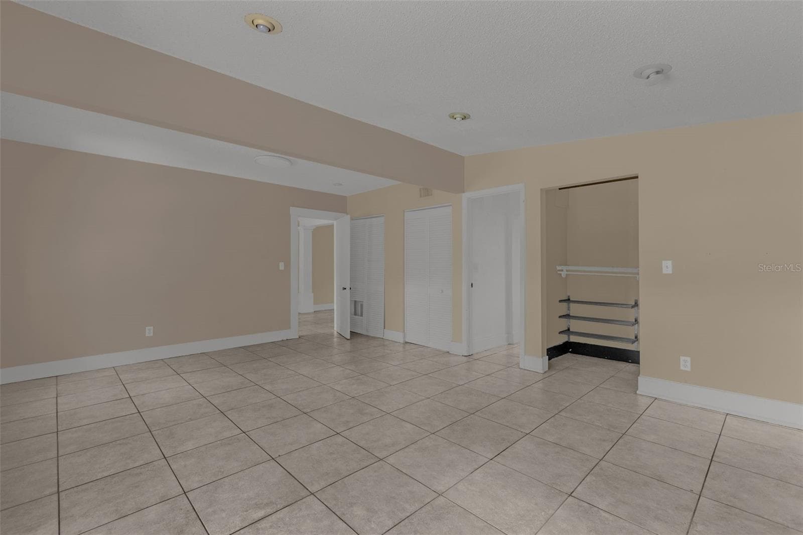 Single Family Residence at 1232 E LIVINGSTON ST, ORLANDO, photo 8 of 43