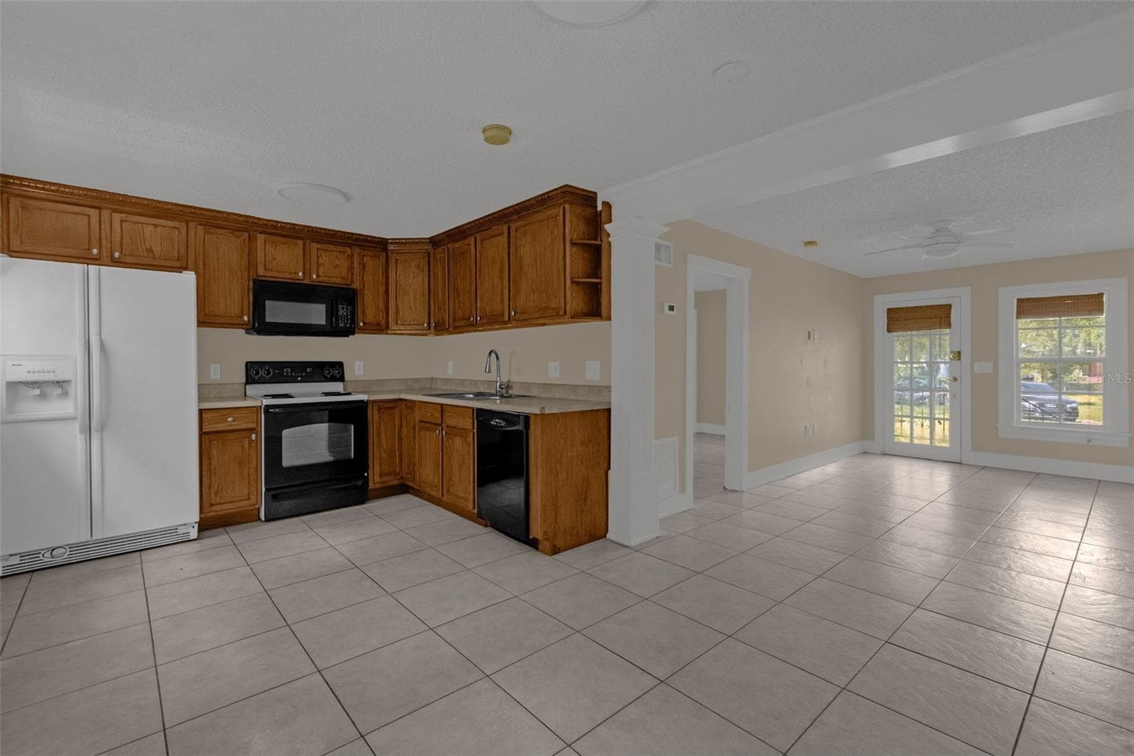 Single Family Residence at 1232 E LIVINGSTON ST, ORLANDO, photo 14 of 43
