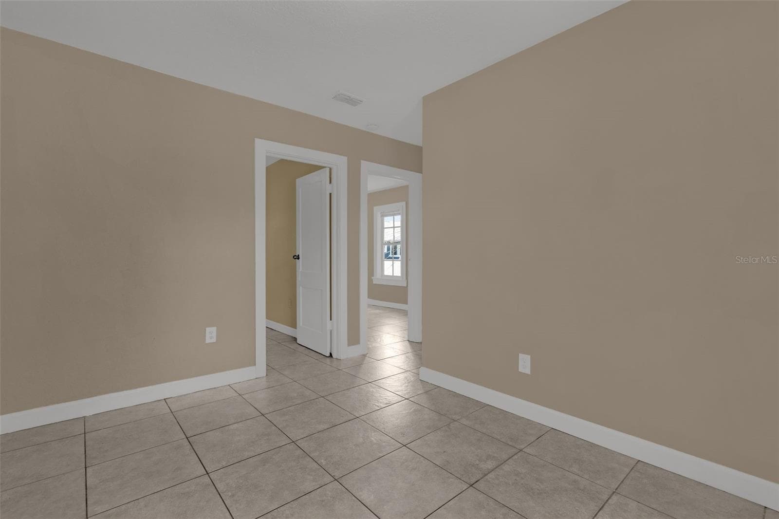 Single Family Residence at 1232 E LIVINGSTON ST, ORLANDO, photo 28 of 43