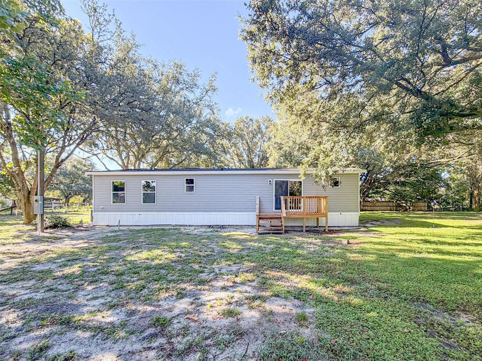 Manufactured Home at 9906 N RD 33, POLK CITY, photo 22 of 28