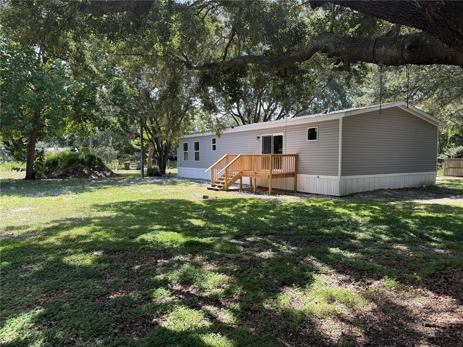 Manufactured Home at 9906 N RD 33, POLK CITY, photo 26 of 28