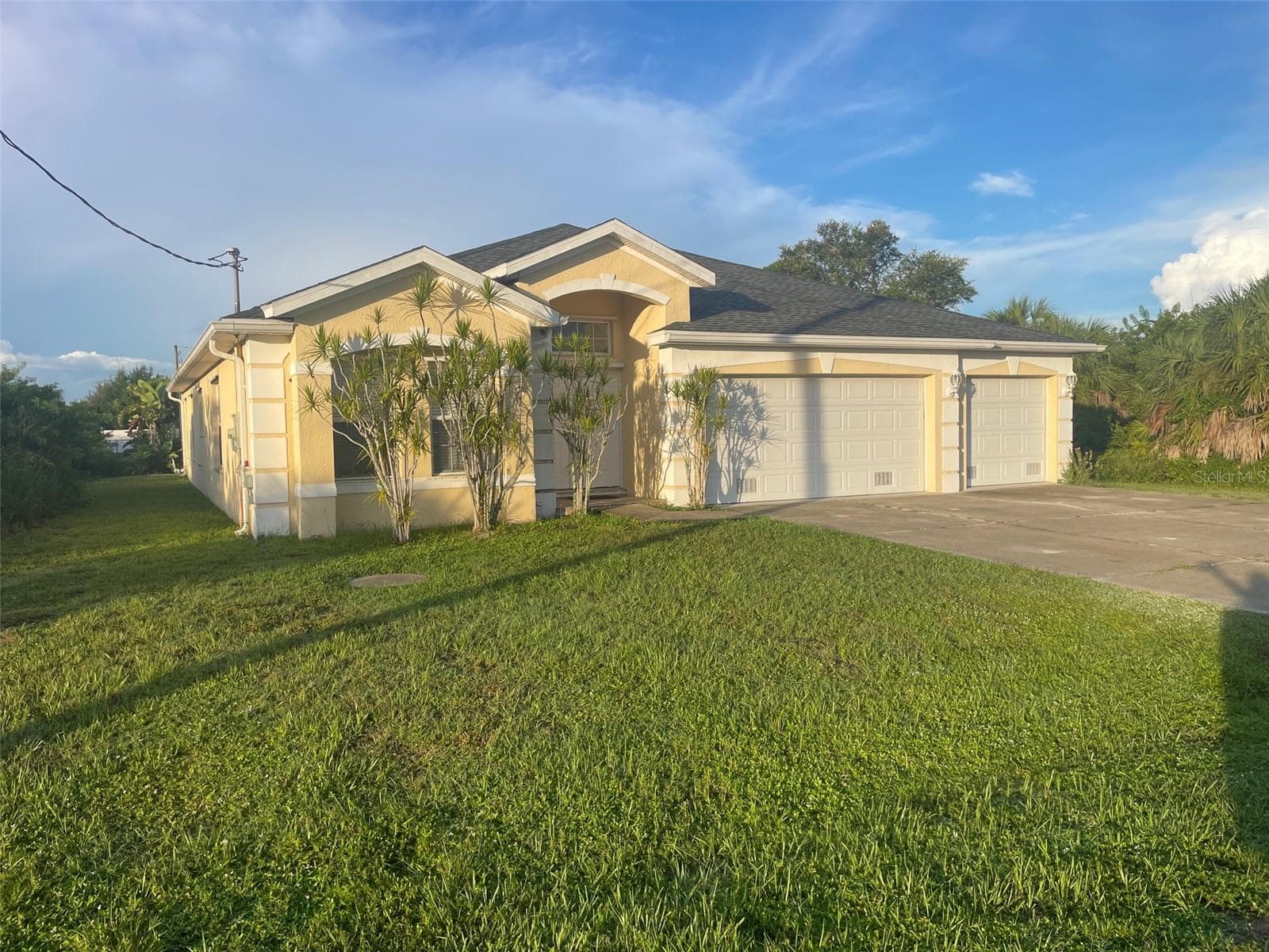 Single Family Residence at 13481 TRASCORO LN, PORT CHARLOTTE, photo 2 of 44
