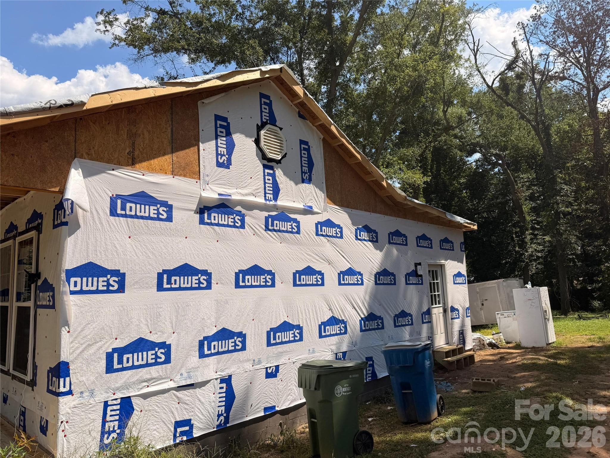 Single Family Residence at 207 Mauney Street, Mount Holly, photo 2 of 13