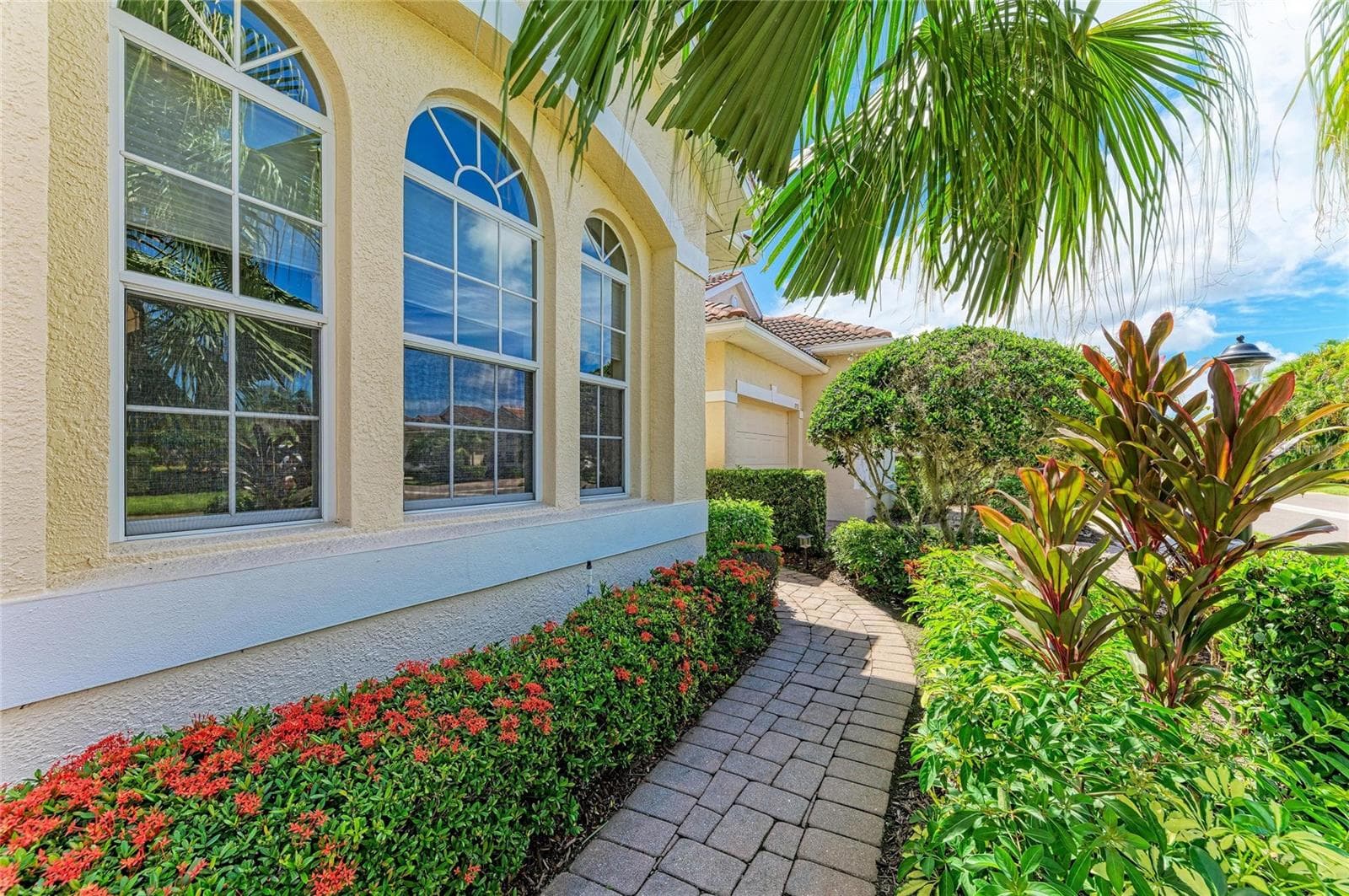 Villa at 7751 33RD ST E, SARASOTA, photo 5 of 65