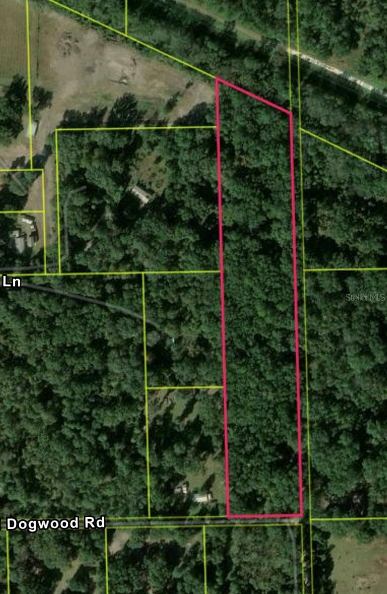 120 E DOGWOOD RD