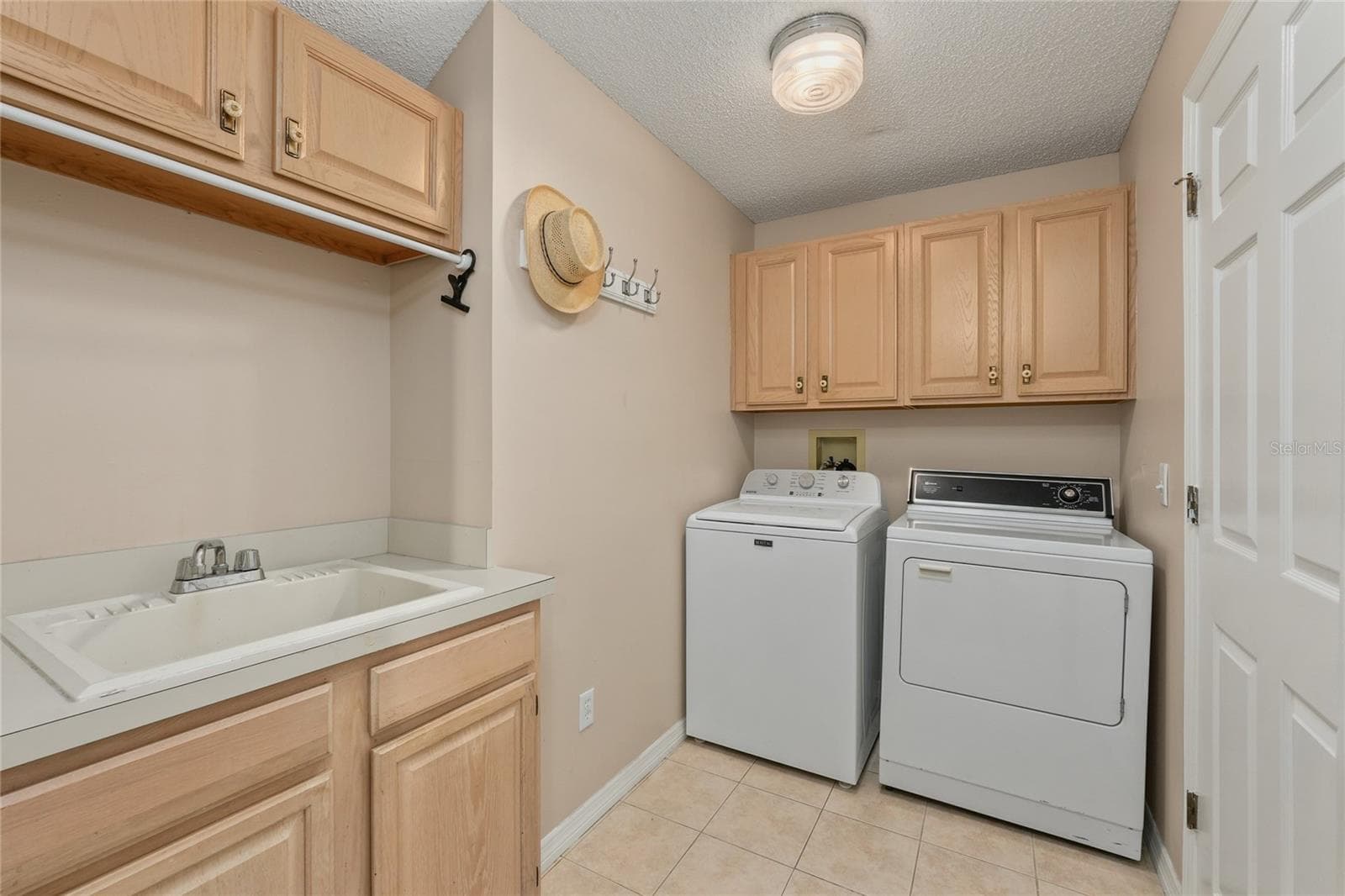 Townhouse at 12709 BURMAH CT, ODESSA, photo 22 of 32