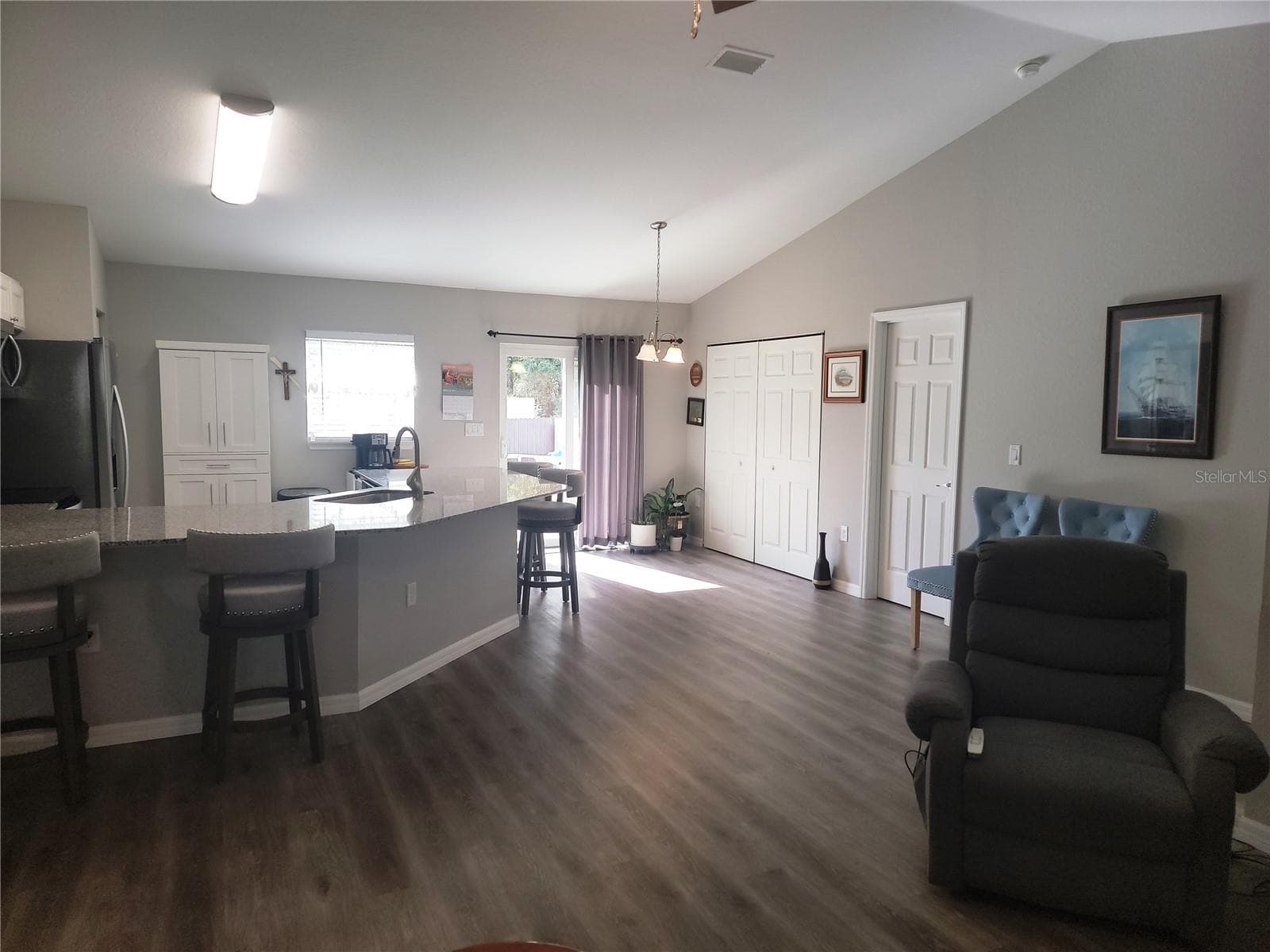 Single Family Residence at 4534 SW CLEARWATER CT, DUNNELLON, photo 6 of 41