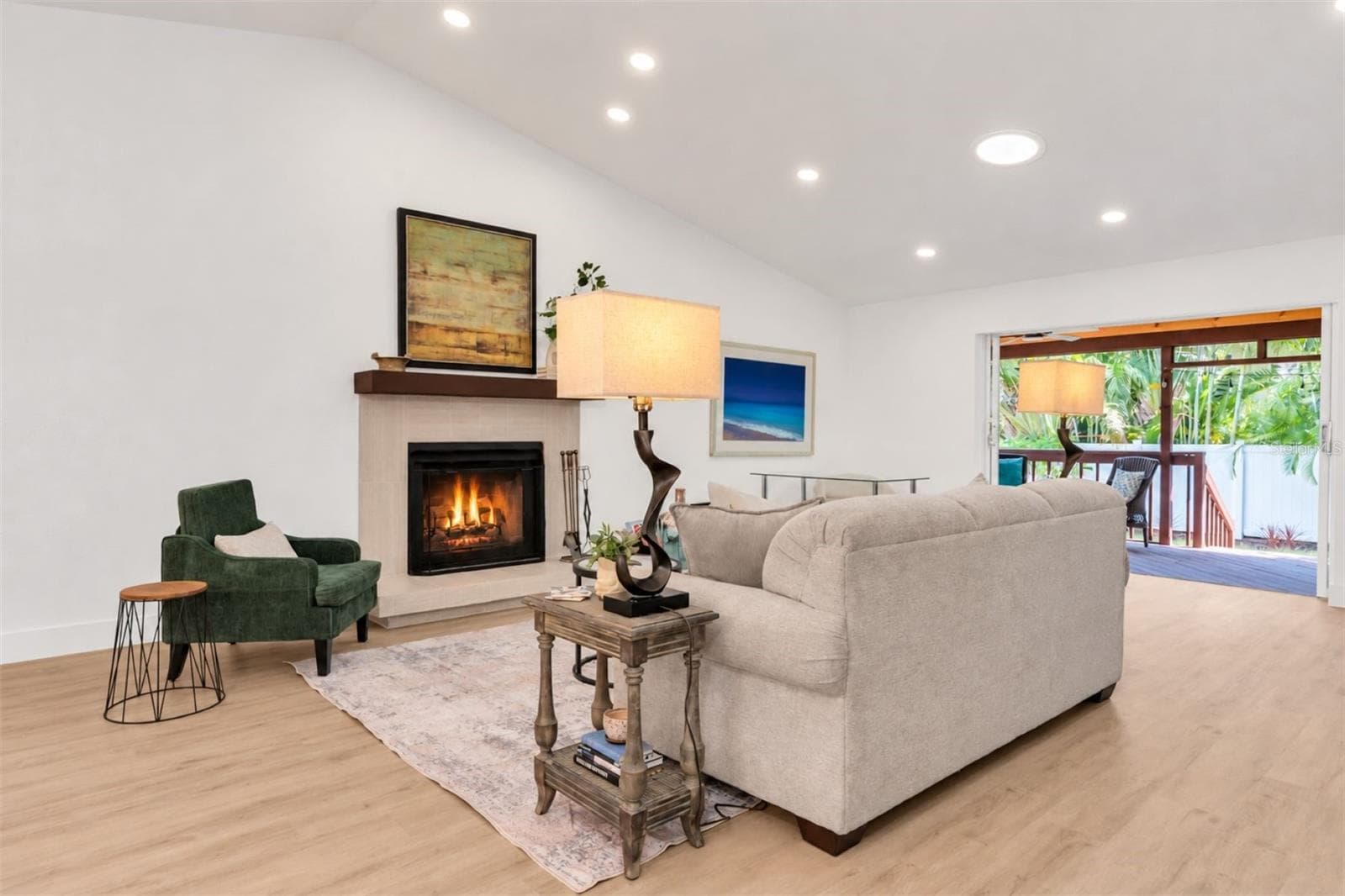 Double sliders disappear into the walls for seamless indoor-outdoor living. - 630 PINTA DR, TIERRA VERDE