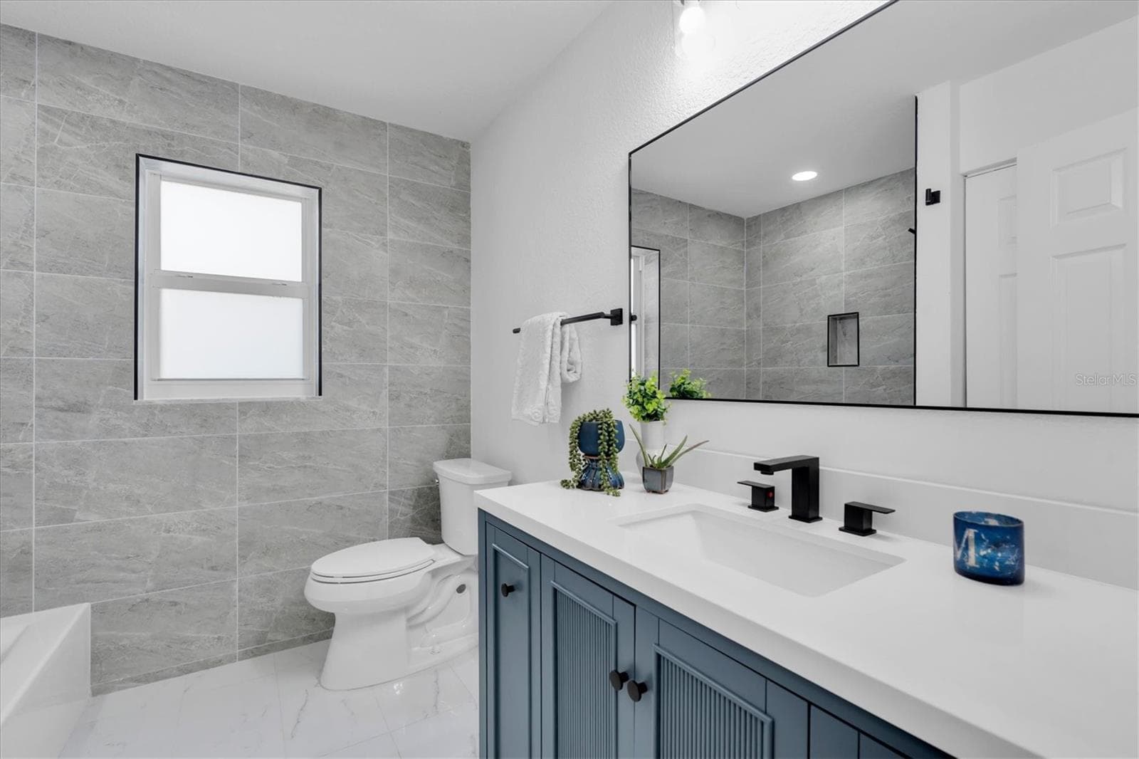 Single Family Residence at 630 PINTA DR, TIERRA VERDE, photo 36 of 65