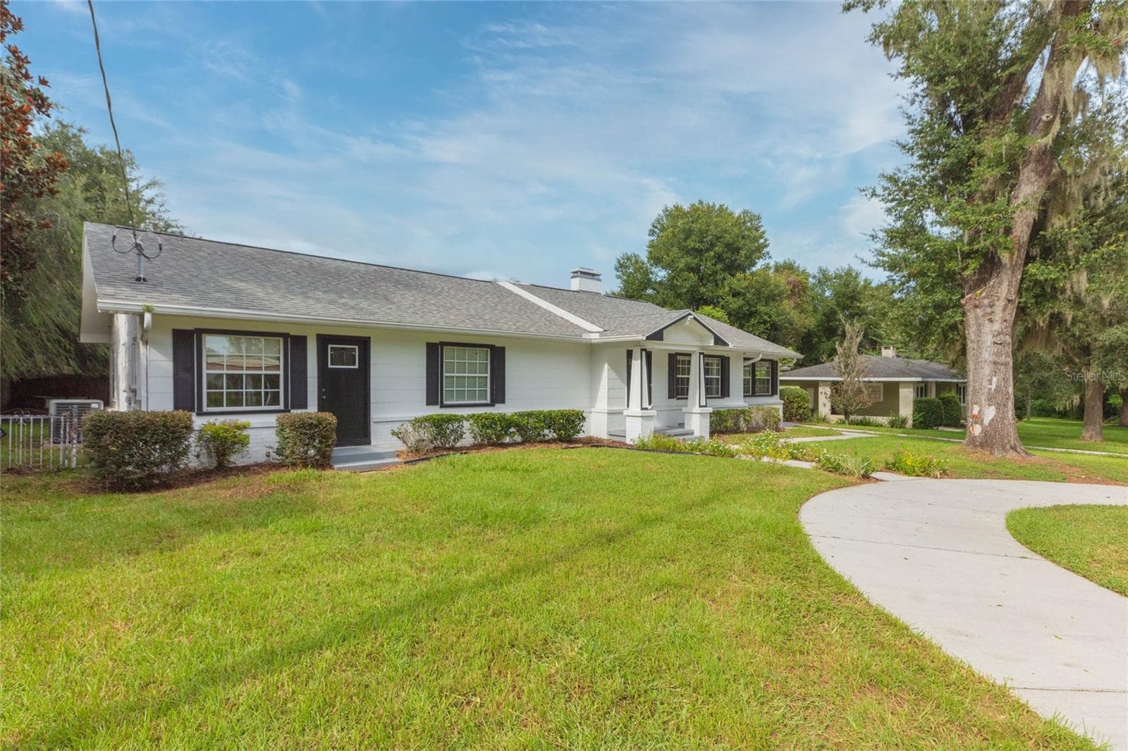 Single Family Residence at 37935 COLEMAN AVE, DADE CITY, photo 2 of 46