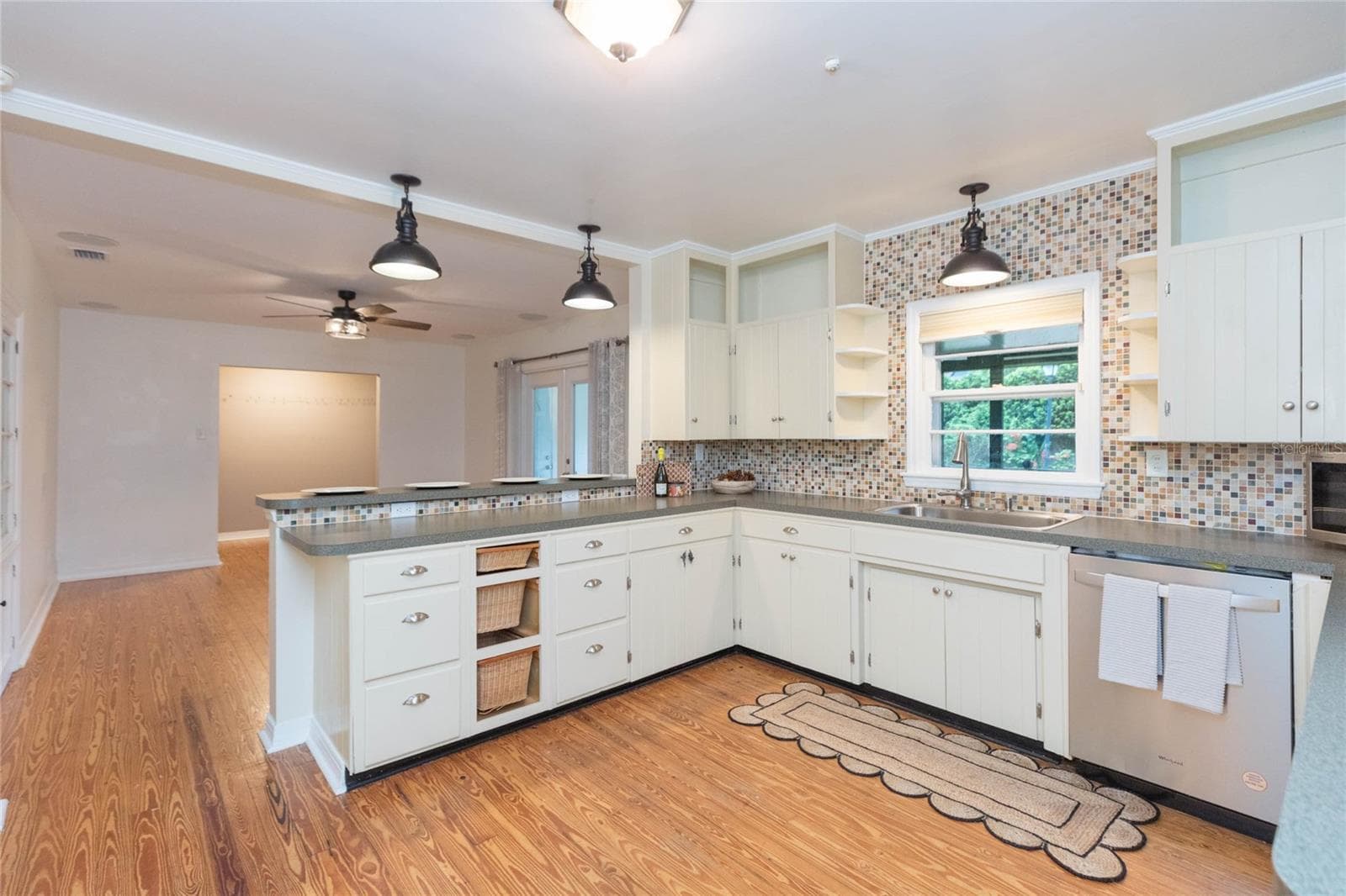 Single Family Residence at 37935 COLEMAN AVE, DADE CITY, photo 11 of 46