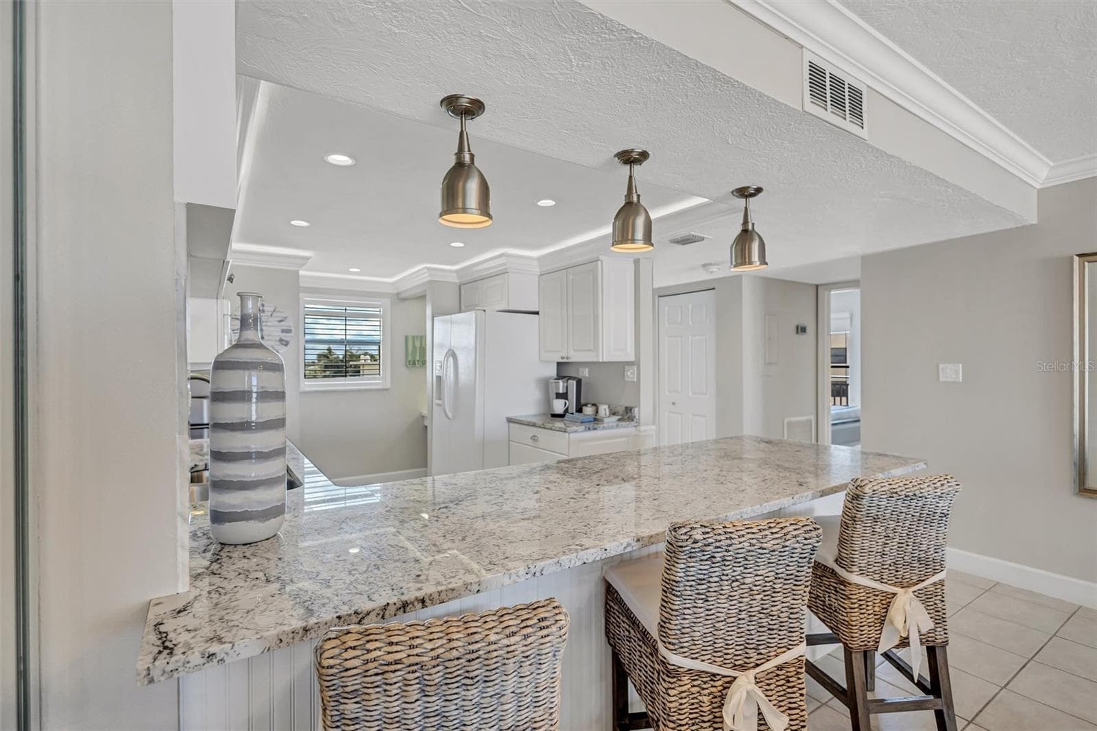 Condominium at 6480 MIDNIGHT PASS RD #612, SARASOTA, photo 17 of 65