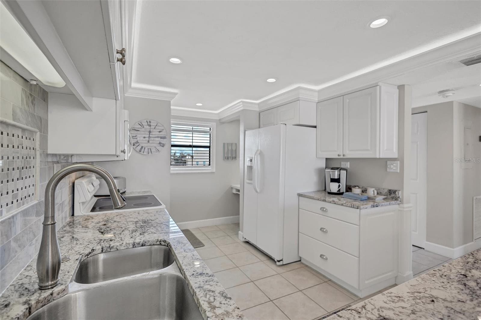 Condominium at 6480 MIDNIGHT PASS RD #612, SARASOTA, photo 21 of 65