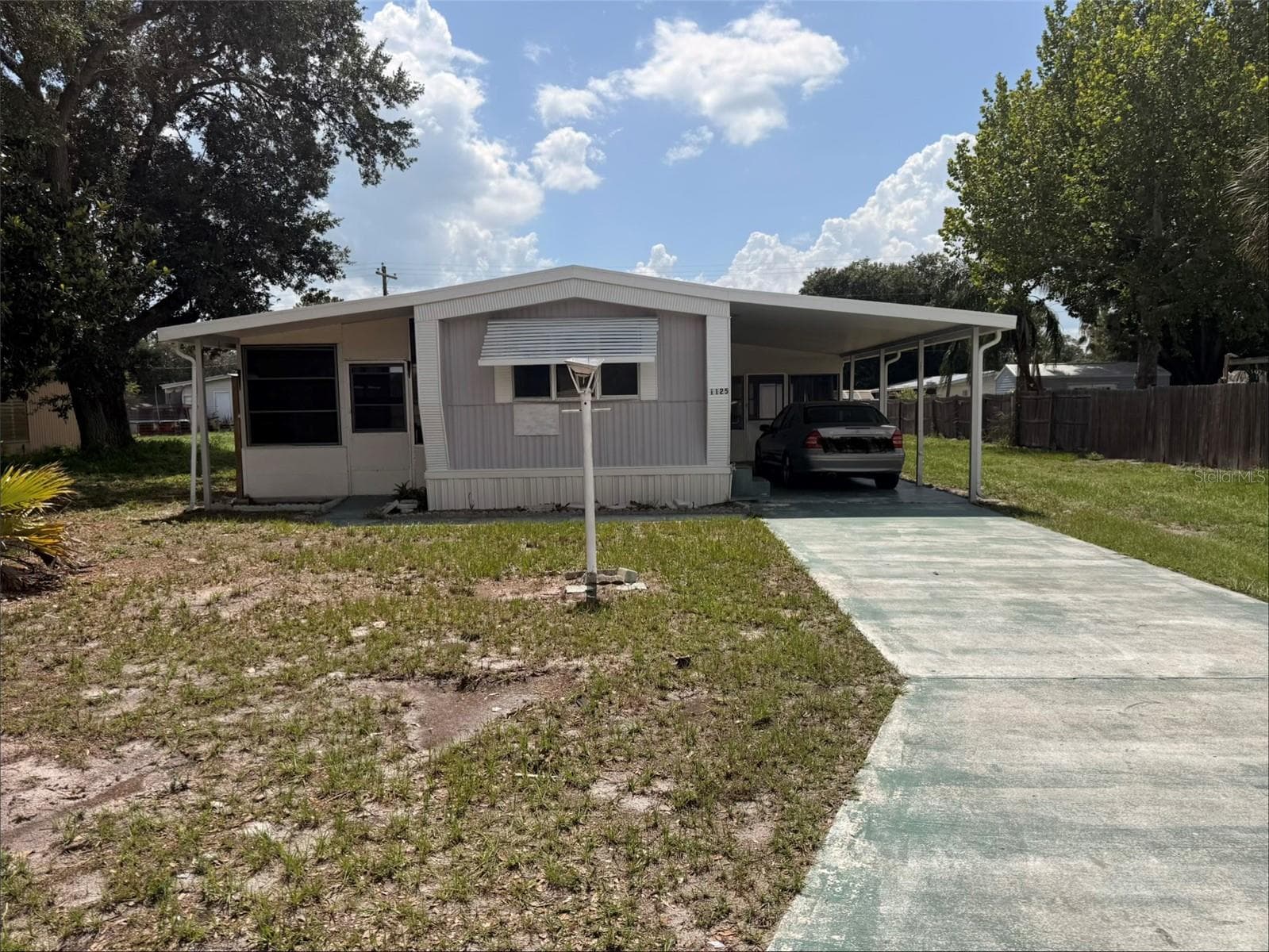 1125 BLUE JAY RD