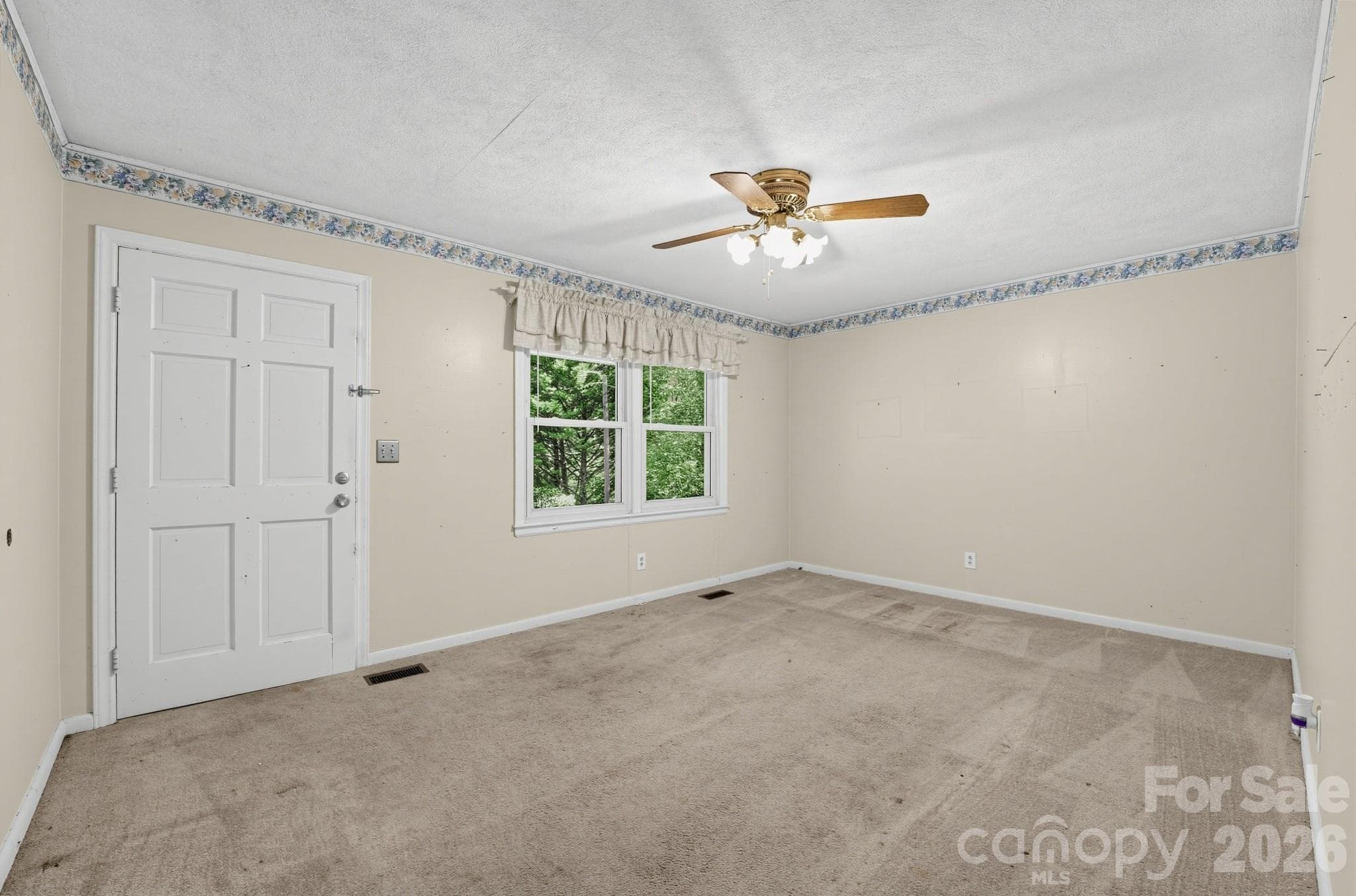 Single Family Residence at 204 Redding Road, Stanley, photo 9 of 16