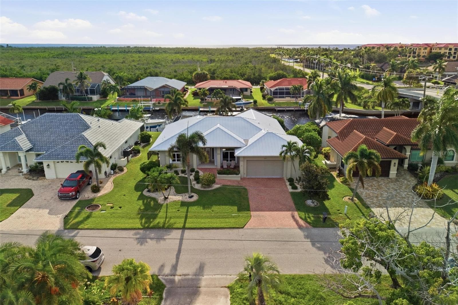 Single Family Residence at 209 DIVINCI DR, PUNTA GORDA, photo 4 of 48
