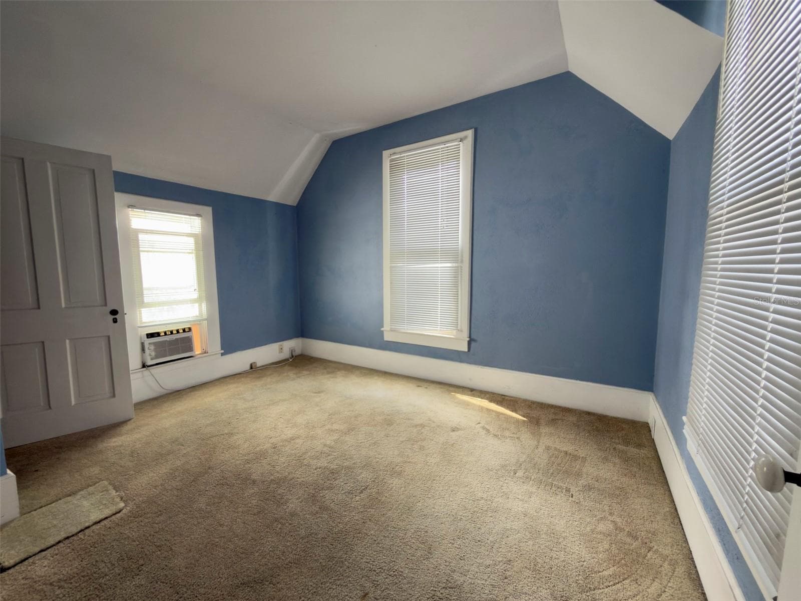 Single Family Residence at 21 S MARY ST, EUSTIS, photo 14 of 18