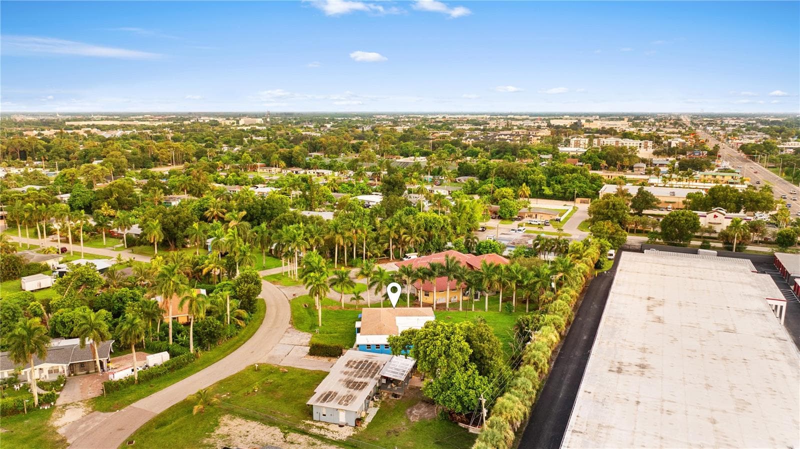 Single Family Residence at 2055 MARAVILLA CIR, FORT MYERS, photo 44 of 47