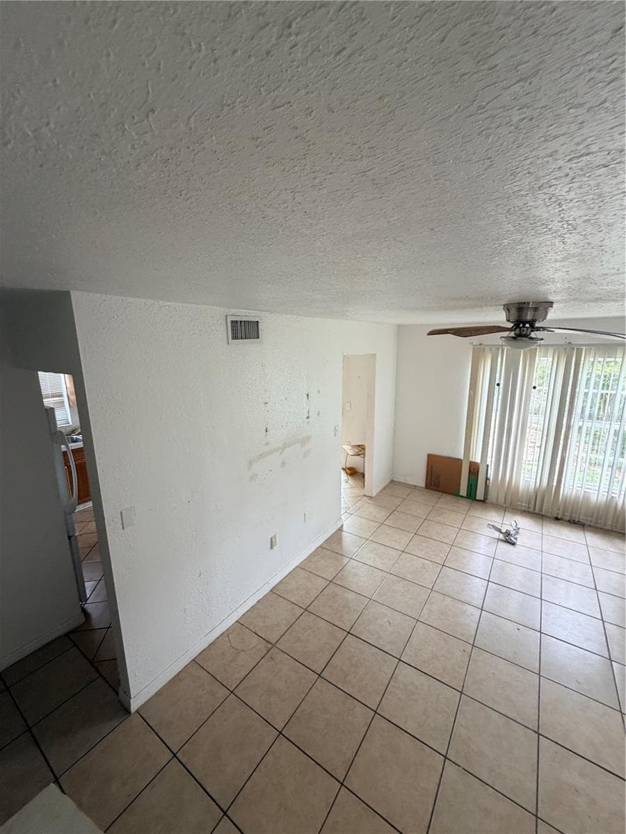 Townhouse at 514 GREENVIEW TER #A, LAKE WALES, photo 5 of 27