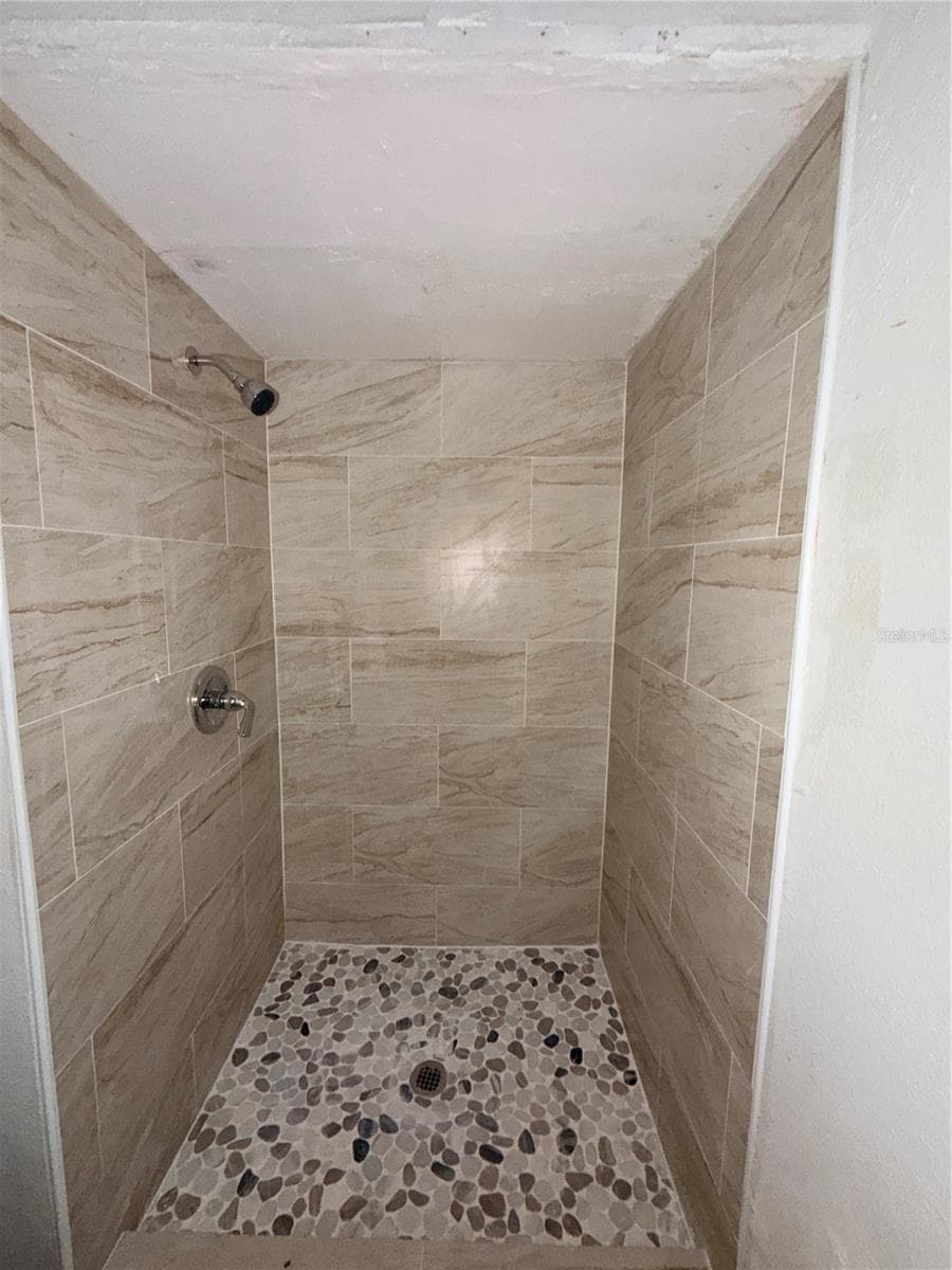 Townhouse at 514 GREENVIEW TER #A, LAKE WALES, photo 7 of 27
