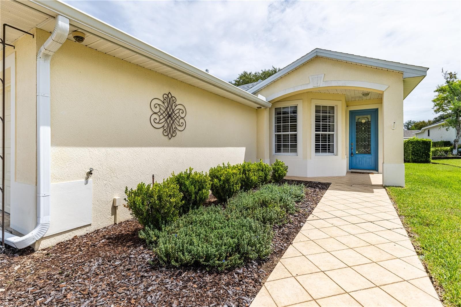Single Family Residence at 5370 INDIAN OCEAN LOOP, TAVARES, photo 4 of 49