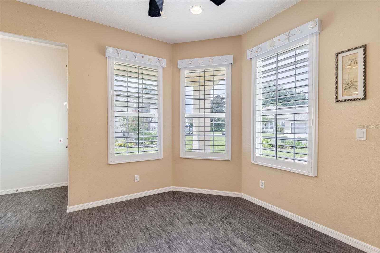 Single Family Residence at 5370 INDIAN OCEAN LOOP, TAVARES, photo 8 of 49