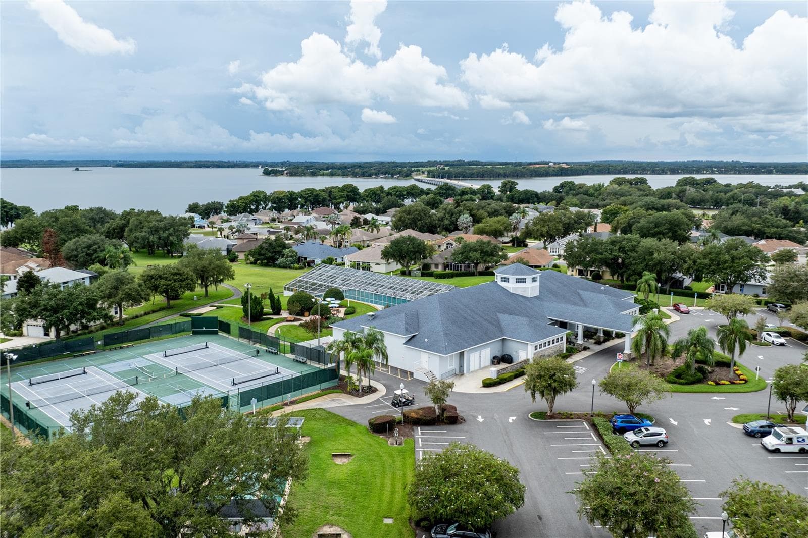 Single Family Residence at 5370 INDIAN OCEAN LOOP, TAVARES, photo 36 of 49