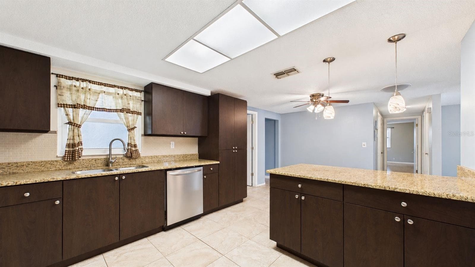 Single Family Residence at 8840 CARMEN LN, PORT RICHEY, photo 35 of 88