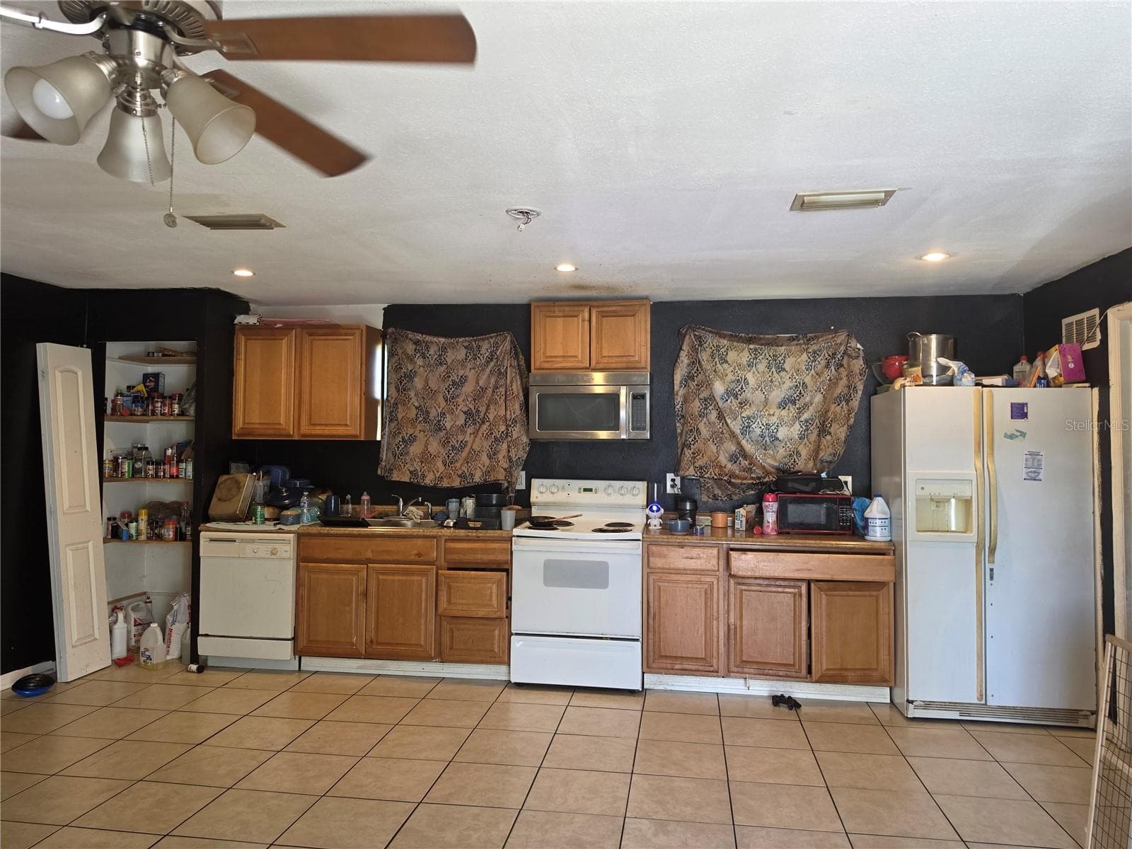 Duplex at 1222 17TH ST W, BRADENTON, photo 24 of 38
