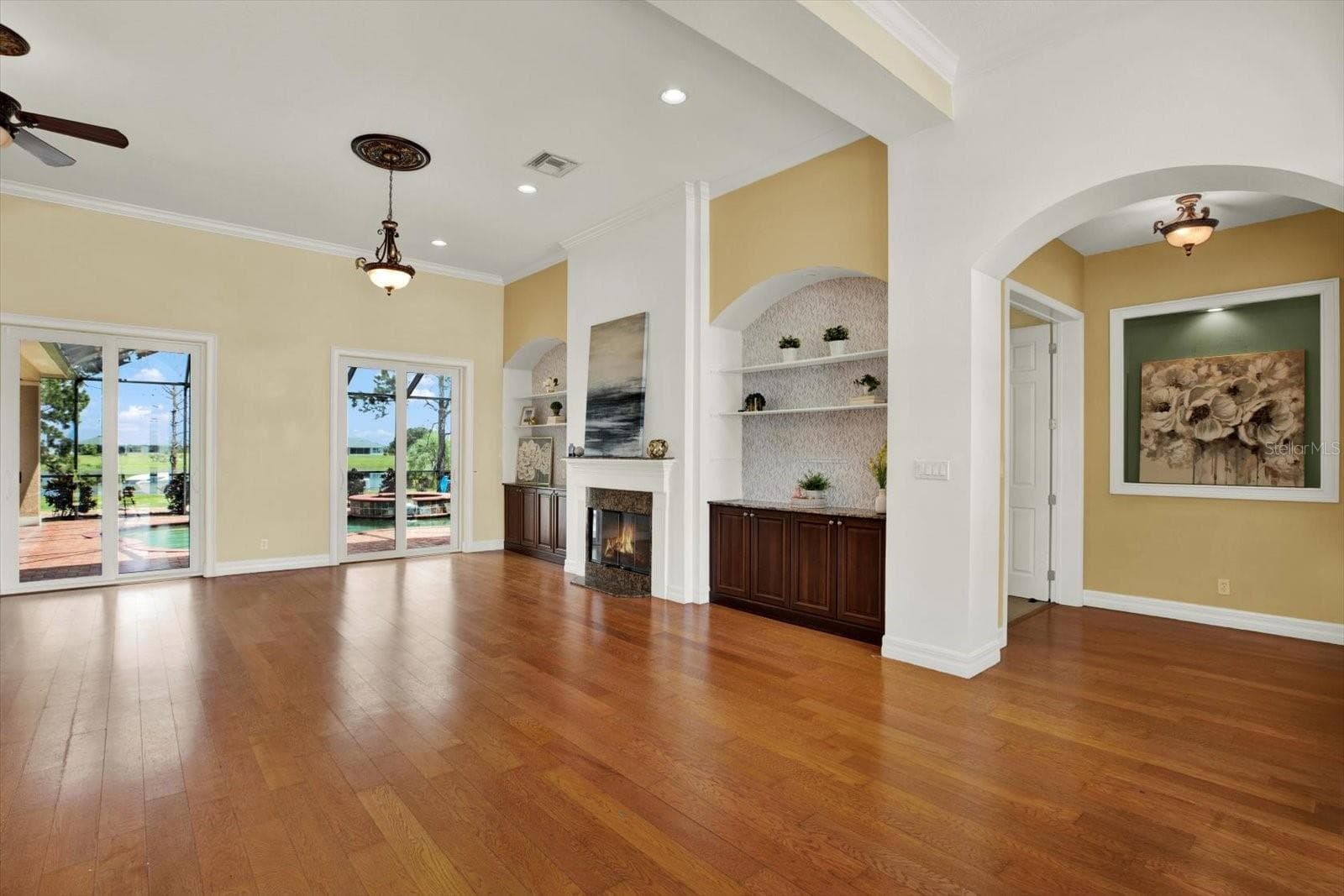 Single Family Residence at 5207 LAKE VENICE DR, WIMAUMA, photo 6 of 68
