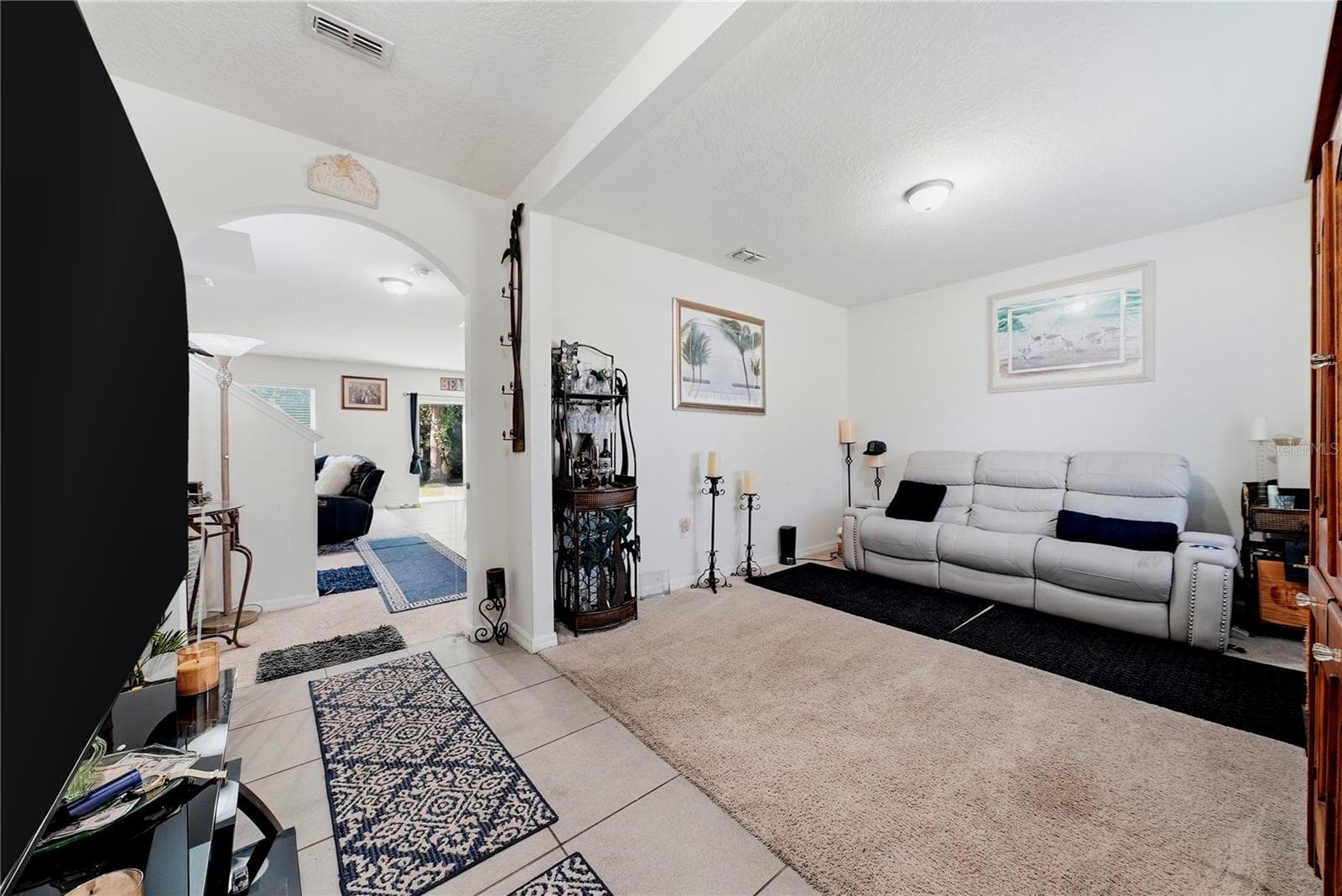 Single Family Residence at 8128 HARWICH PORT LN, GIBSONTON, photo 5 of 40