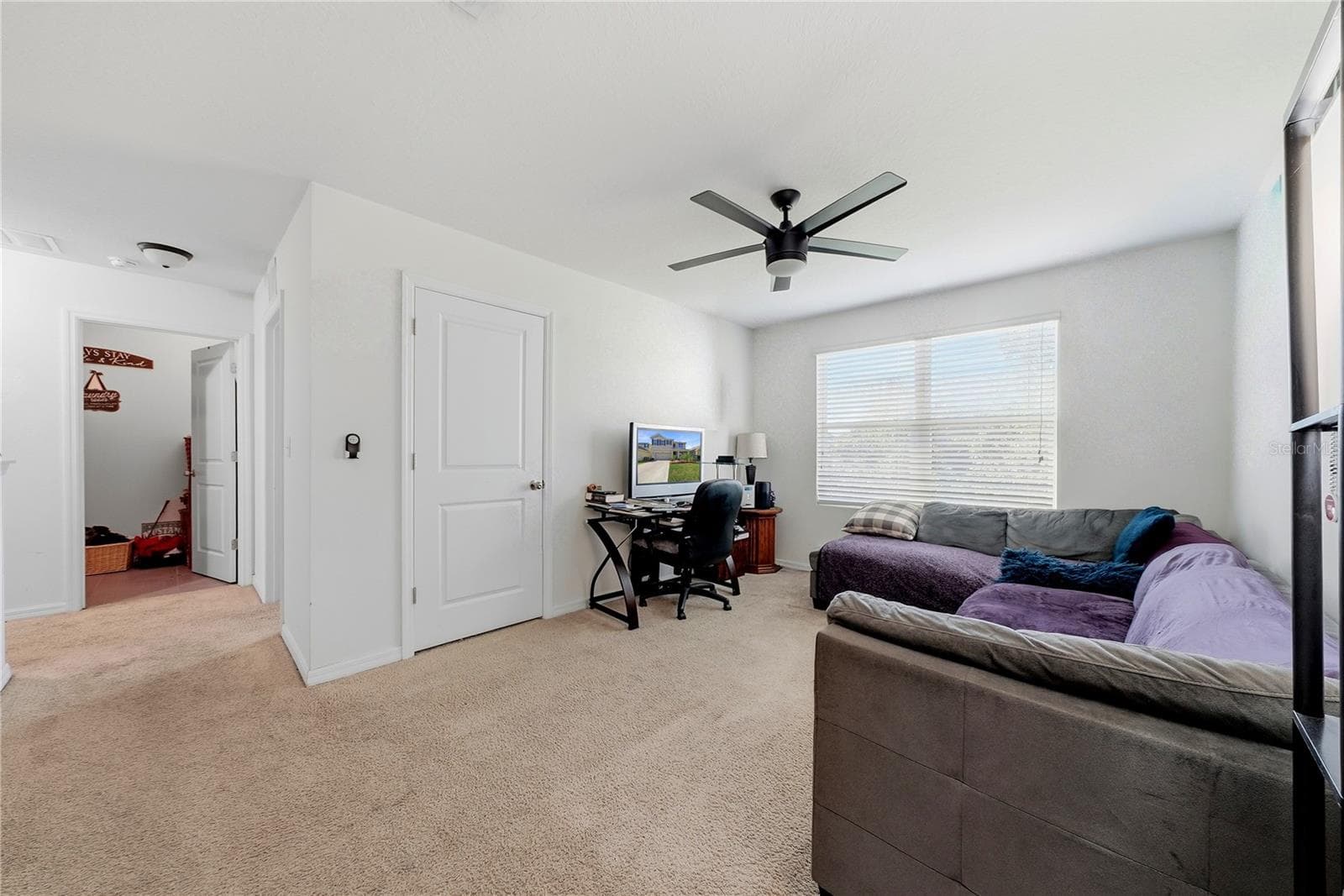 Single Family Residence at 8128 HARWICH PORT LN, GIBSONTON, photo 19 of 40