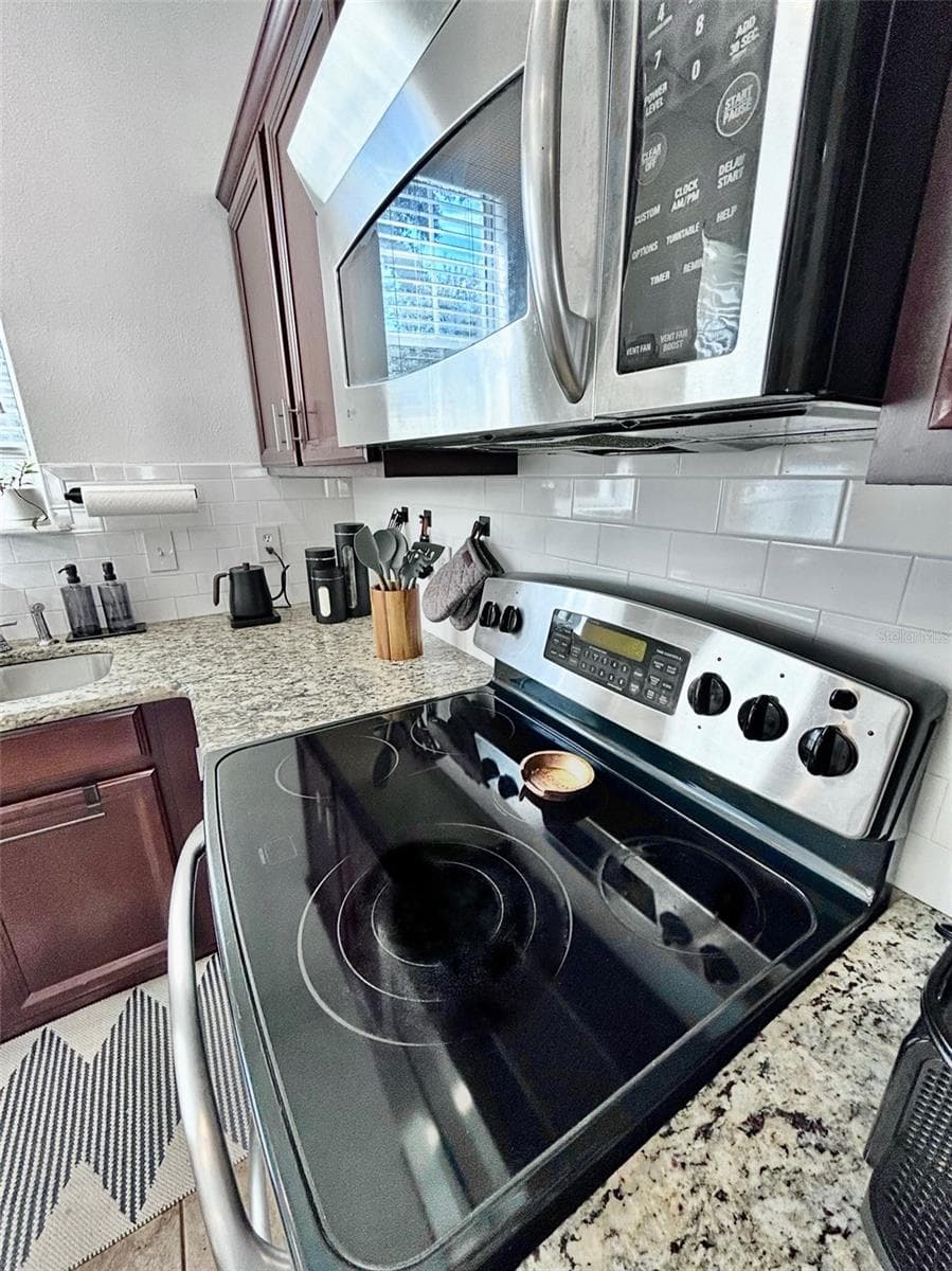 Townhouse at 12417 CRUXBURY DR, WINDERMERE, photo 13 of 60