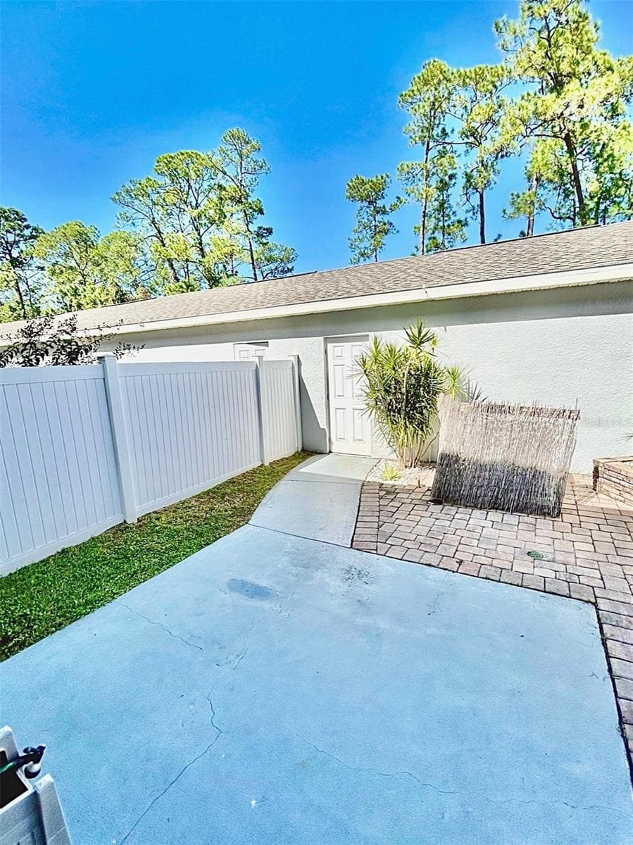 Townhouse at 12417 CRUXBURY DR, WINDERMERE, photo 41 of 60