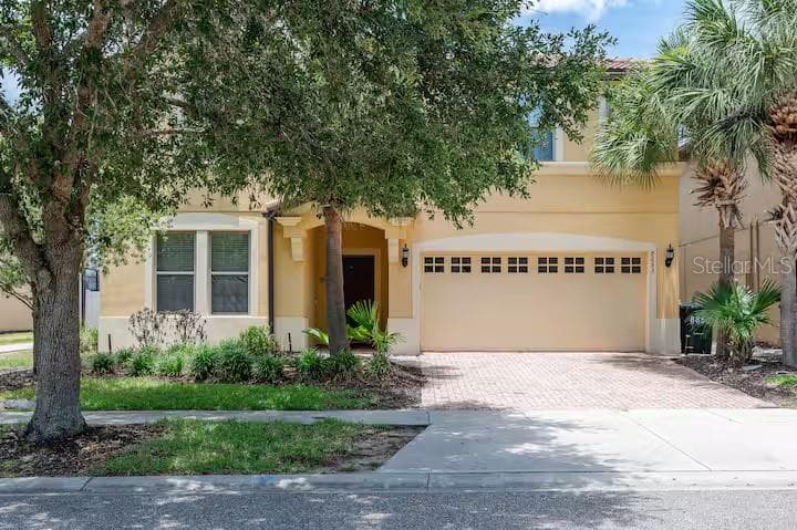 Single Family Residence at 8853 RHODES ST, KISSIMMEE, photo 2 of 51