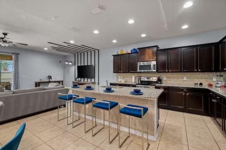 Single Family Residence at 8853 RHODES ST, KISSIMMEE, photo 7 of 51